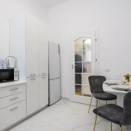 Sunset-apartment Apartment